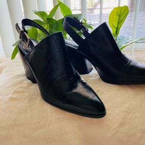 Vince Camuto black bootie heels